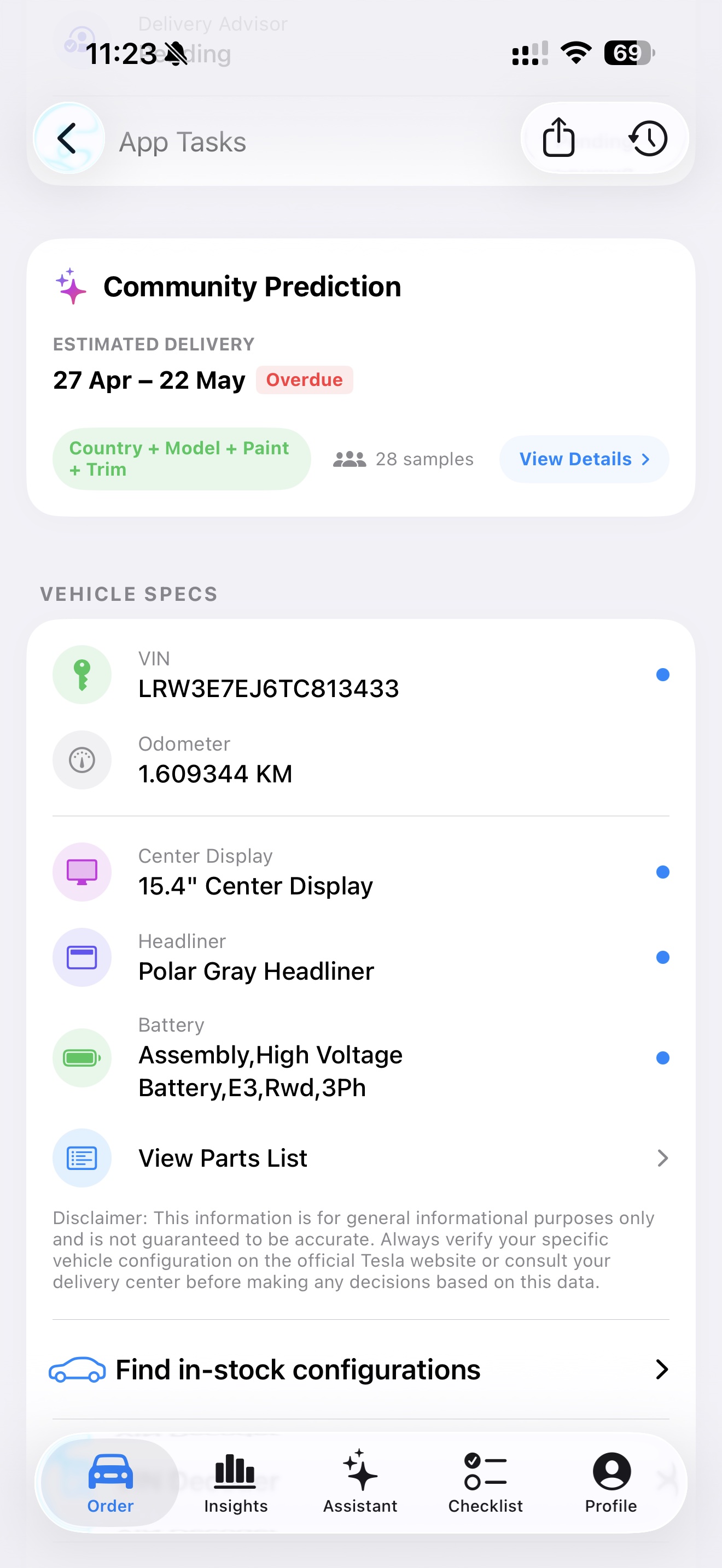 Community prediction and vehicle specifications including VIN in the iPhone app